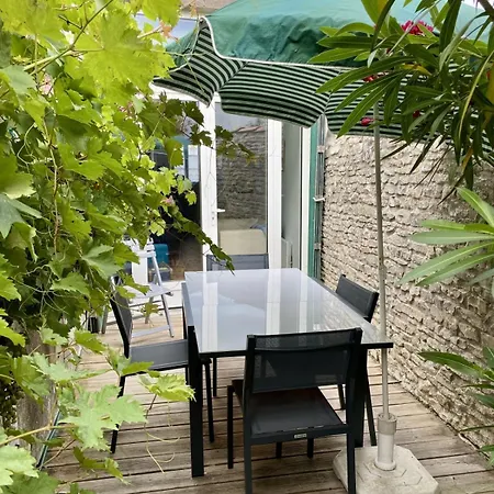 House Retaise With Garden Close To The Sea La Couarde-sur-Mer