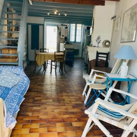 House Retaise With Garden Close To The Sea Feriehus La Couarde-sur-Mer