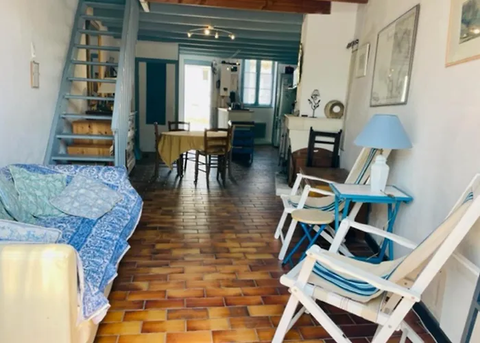 House Rétaise With Garden Close To The Sea La Couarde-sur-Mer