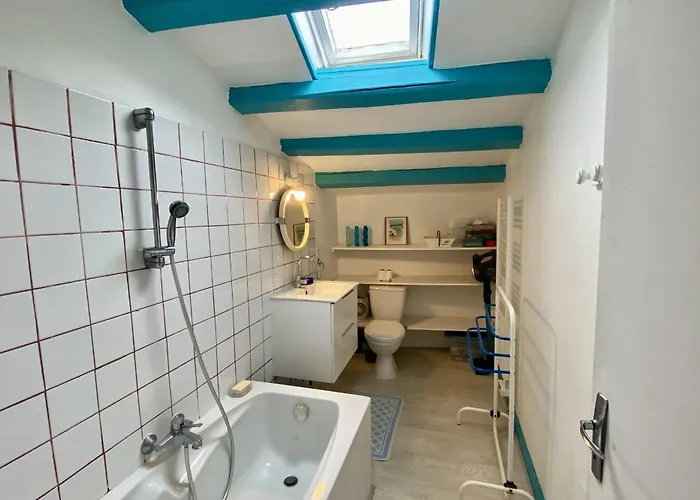 House Rétaise With Garden Close To The Sea